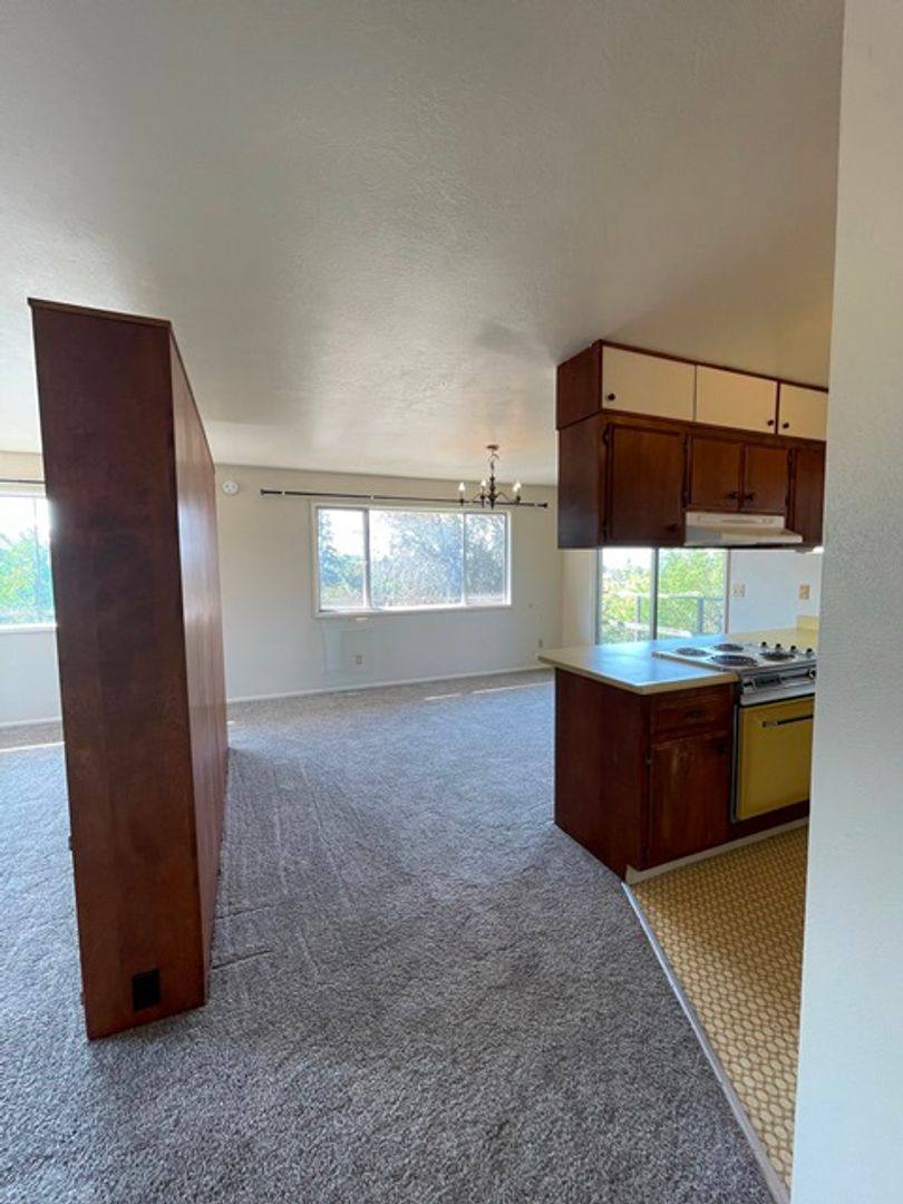 House for rent at 805 Lytton St, Klamath Falls, OR 97601