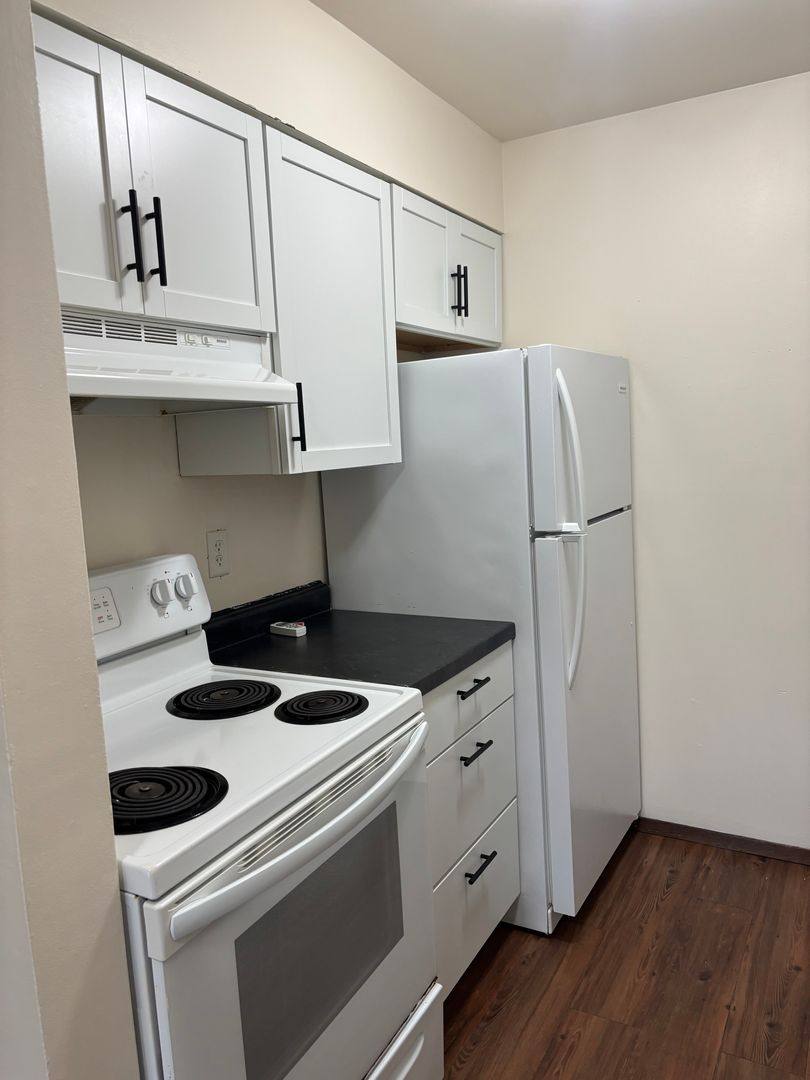 Apartment for rent at 465 Main St, Lomira, WI 53048