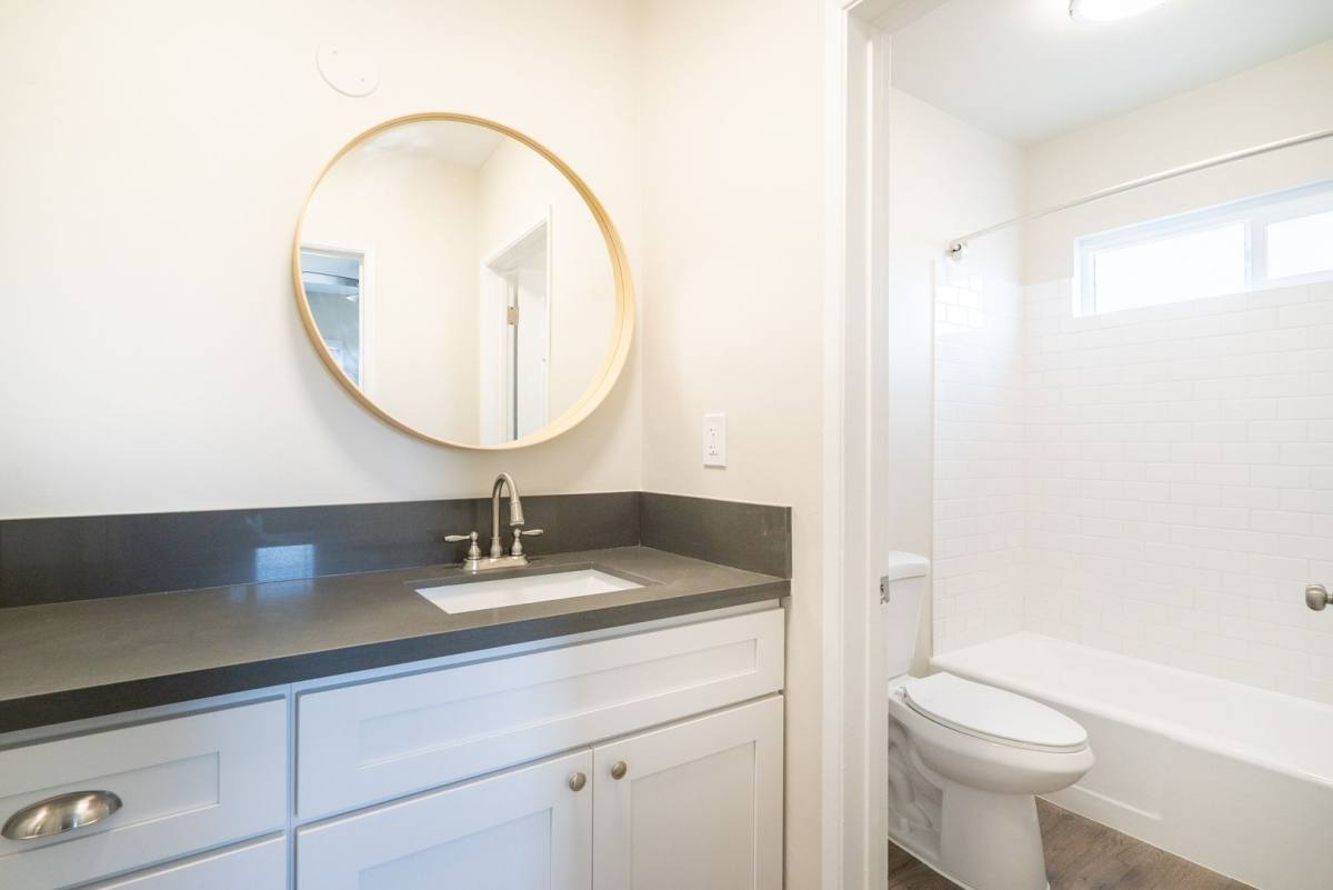 Apartment for rent at 2155 Bellevue Ave, Los Angeles, CA 90026