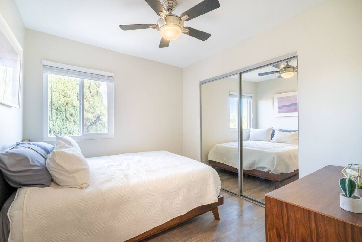 Apartment for rent at 2155 Bellevue Ave, Los Angeles, CA 90026