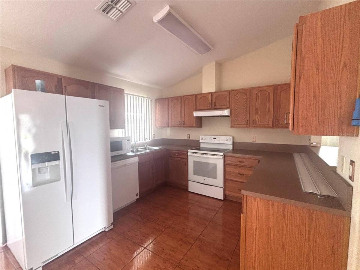 House for rent at 1912 Manatee Dr, Kissimmee, FL 34759