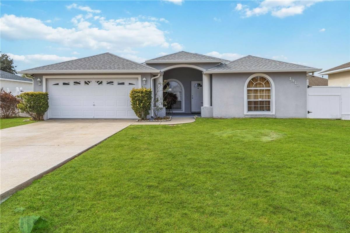 House for rent at 1912 Manatee Dr, Kissimmee, FL 34759
