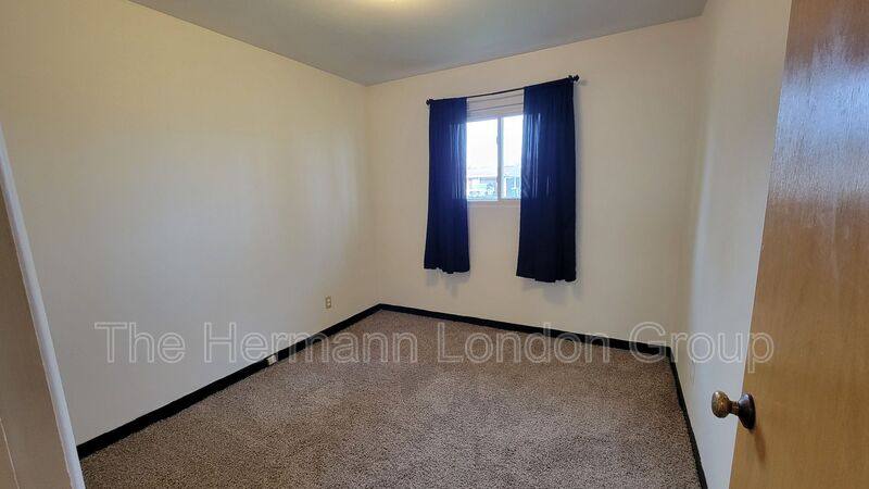 House for rent at 4204 Beauty Lane, Saint Louis, MO 63134