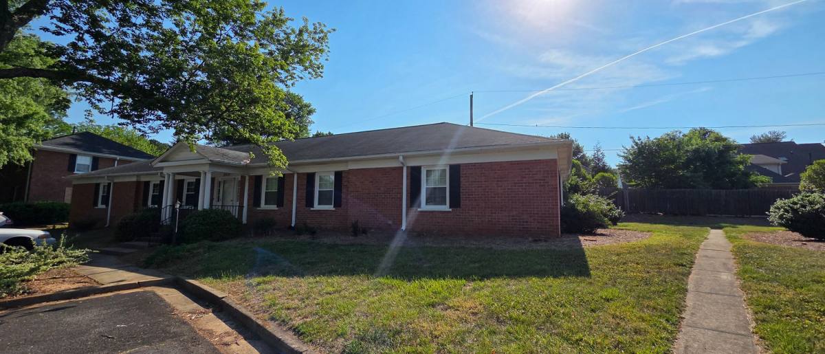 House for rent at 2632 Grosvenor Place #B, Winston Salem, NC 27106