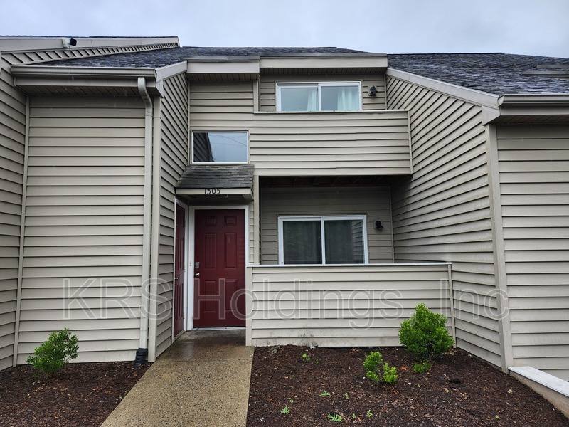 Townhouse for rent at 1305 Bradley Dr, Harrisonburg, VA 22801