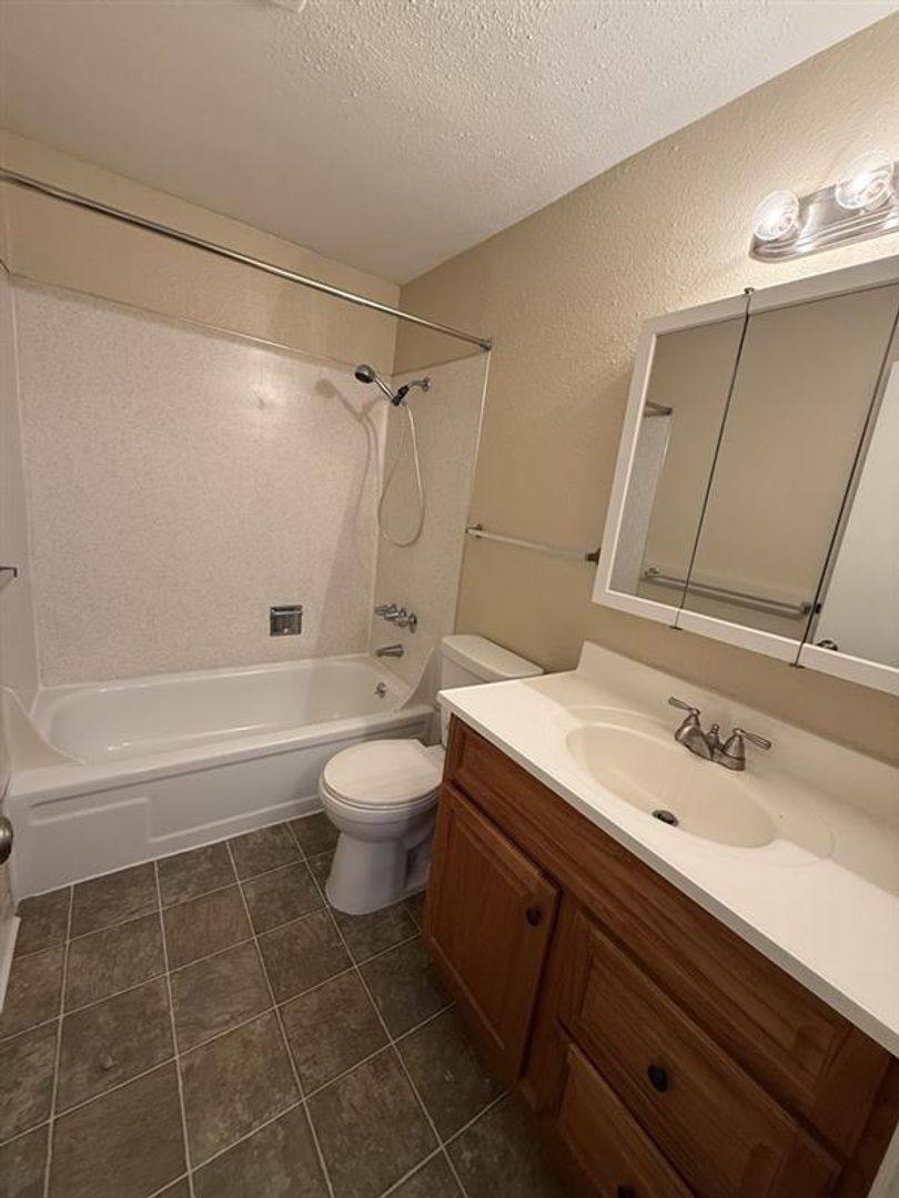 House for rent at 18830 NW Shadow Lane, Portland, OR 97229
