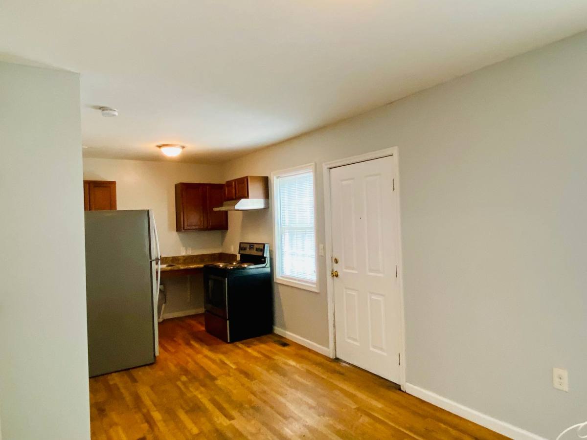 Apartment for rent at 2502 P St, Richmond, VA 23223
