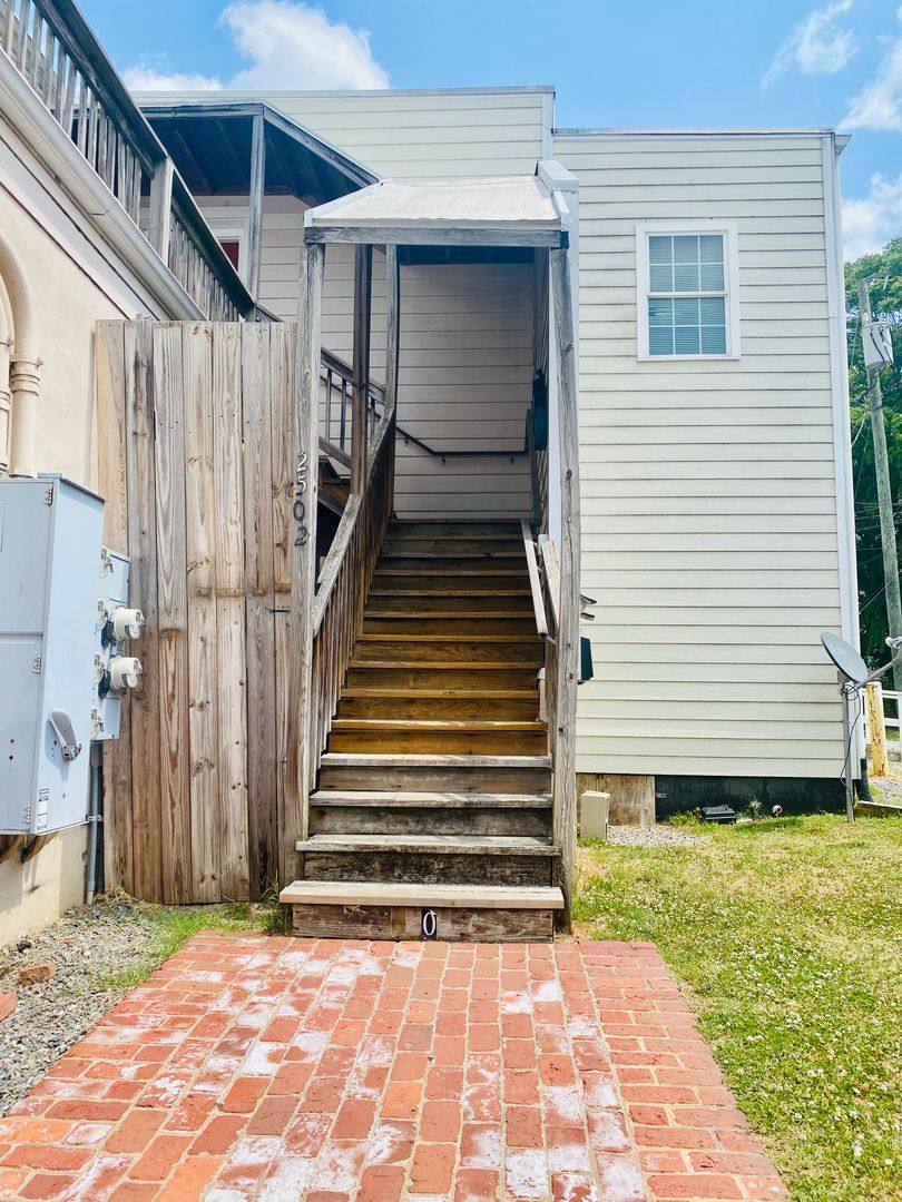 Apartment for rent at 2502 P St, Richmond, VA 23223
