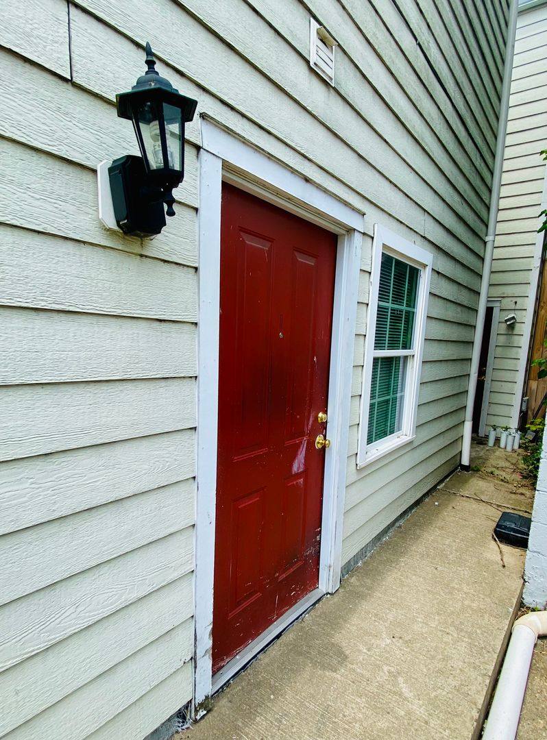 Apartment for rent at 2502 P St, Richmond, VA 23223