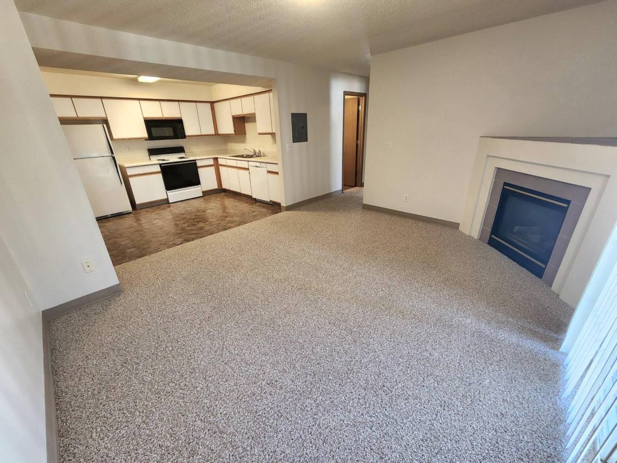 Apartment for rent at 923 Boston Way, Coralville, IA 52241