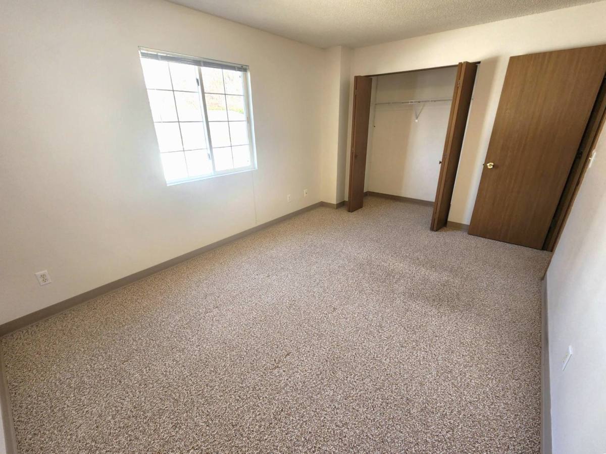 Apartment for rent at 923 Boston Way, Coralville, IA 52241
