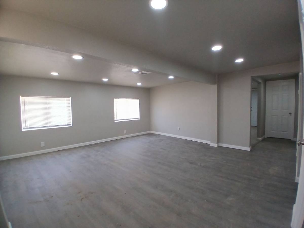 House for rent at 114 5th St, Niland, CA 92257