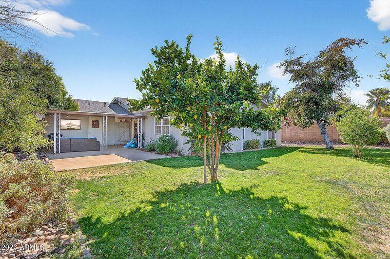 House for rent at 2822 E Willow Ave, Phoenix, AZ 85032