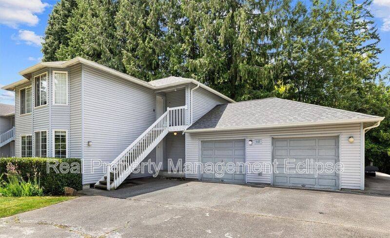 Apartment for rent at 507 Madison St #A, Everett, WA 98203