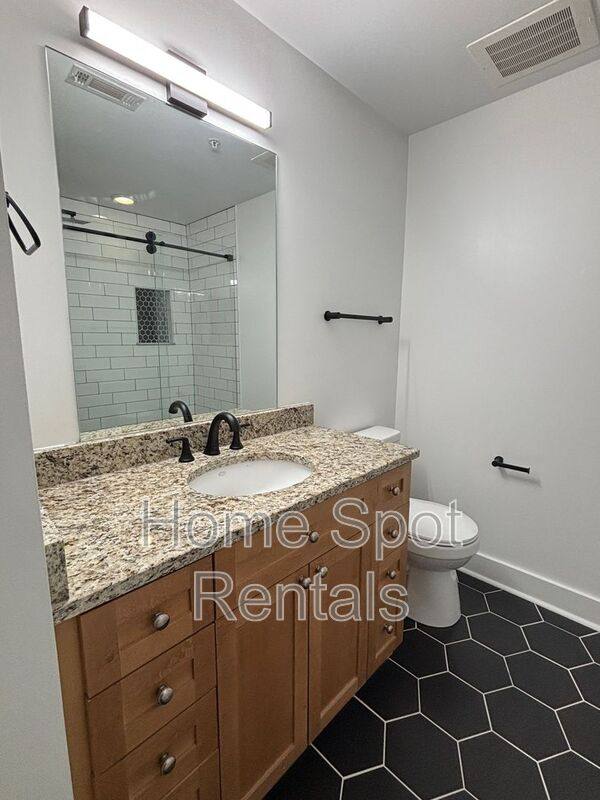 Condo for rent at 925 Garrett St SE #318, Atlanta, GA 30316