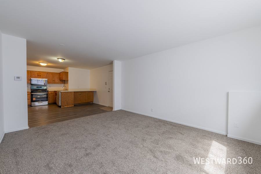 Apartment for rent at 915 Spiros Court, Dekalb, IL 60115