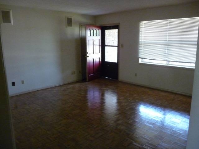 House for rent at 515 SW 69th St, Lawton, OK 73505
