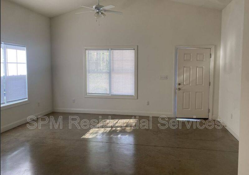 Townhouse for rent at 1404 Westprong Way, Wilmington, NC 28403
