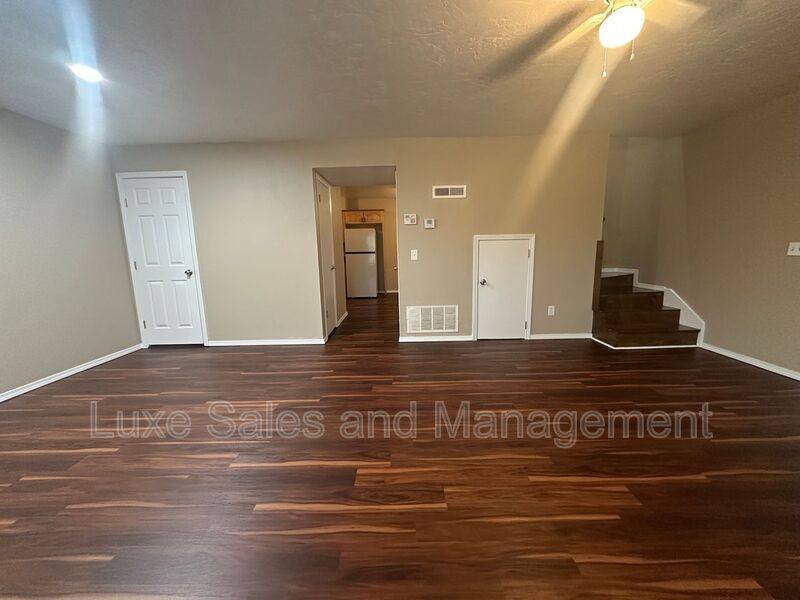 House for rent at 6004 NW Expressway, Oklahoma City, OK 73132