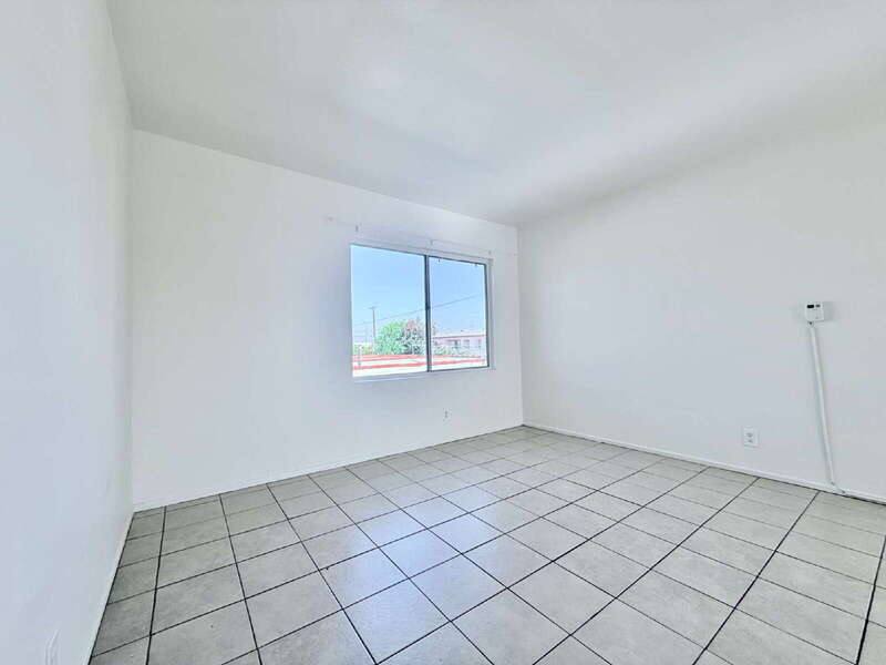 Apartment for rent at 943 W 68th St #4, Los Angeles, CA 90044