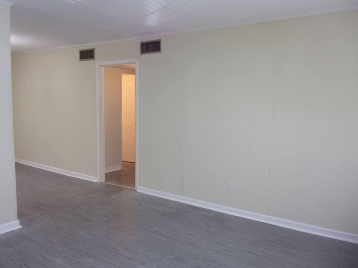 Apartment for rent at 409 Plantation Rd, Lancaster, SC 29720