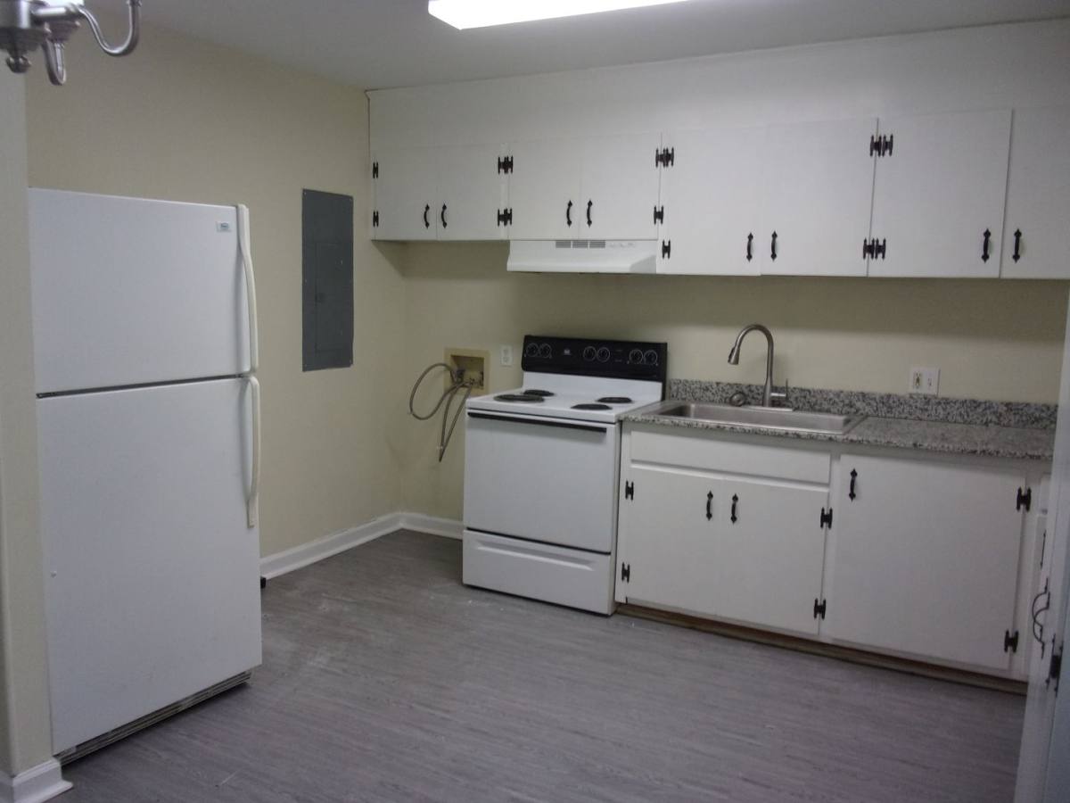 Apartment for rent at 409 Plantation Rd, Lancaster, SC 29720