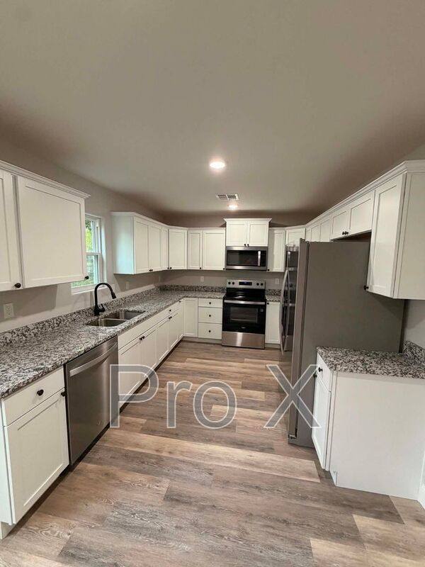 House for rent at 719 Murphy Blvd, Joplin, MO 64801