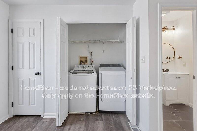 Townhouse for rent at 17 Puchala Dr, Parlin, NJ 08859