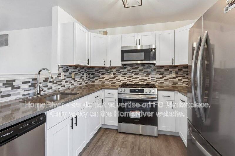Townhouse for rent at 17 Puchala Dr, Parlin, NJ 08859