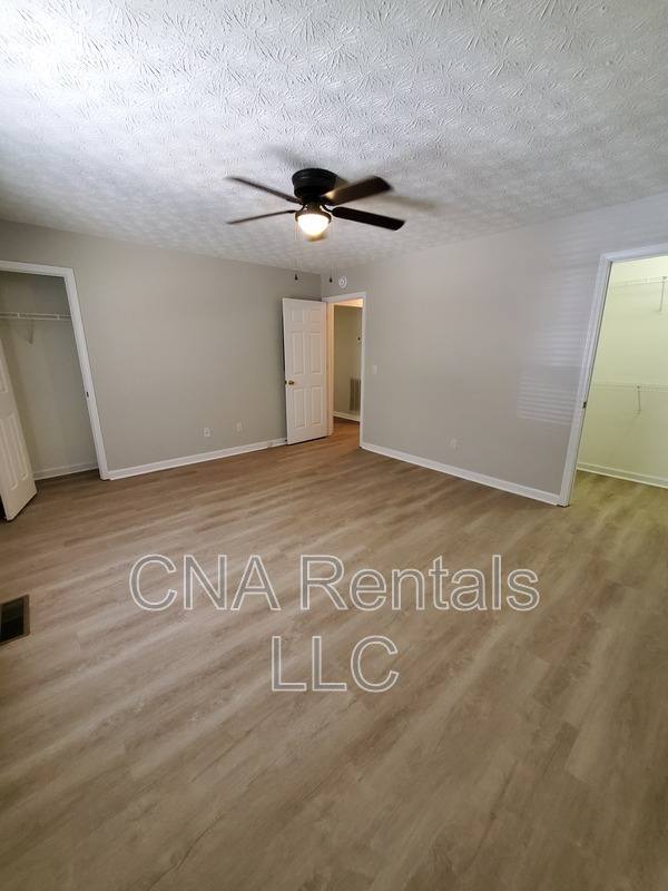 Apartment for rent at 215 Green Acre Lane #B, Cartersville, GA 30121