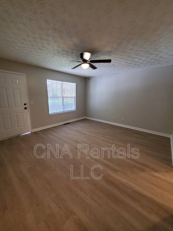 Apartment for rent at 215 Green Acre Lane #B, Cartersville, GA 30121