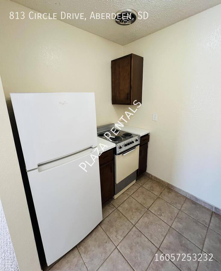 Apartment for rent at 9 E 10th Ave, Groton, SD 57445