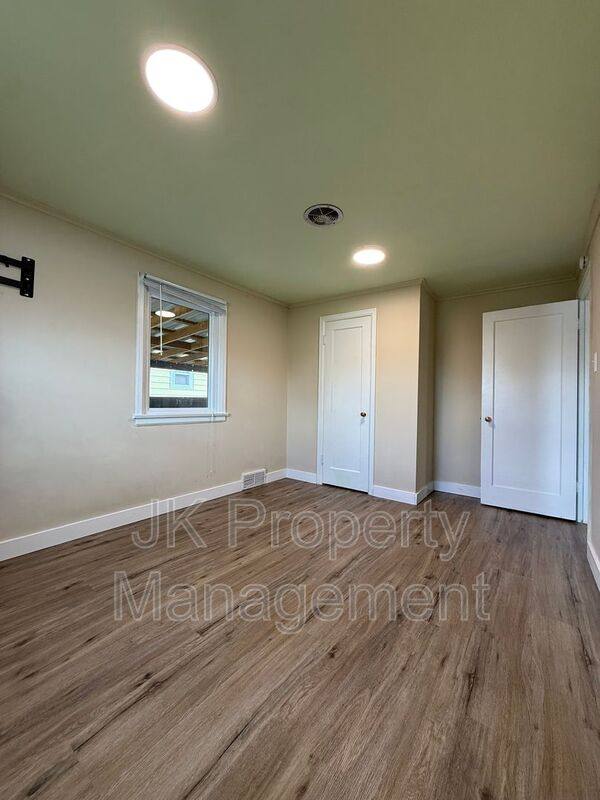 House for rent at 3005 7th Ave N, Great Falls, MT 59401