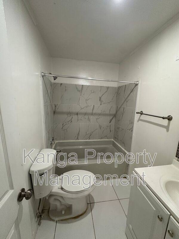 Apartment for rent at 804 Orange Ave #B, Fort Pierce, FL 34950