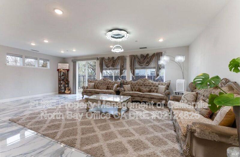 House for rent at 1407 Brothers Lane, Willits, CA 95490