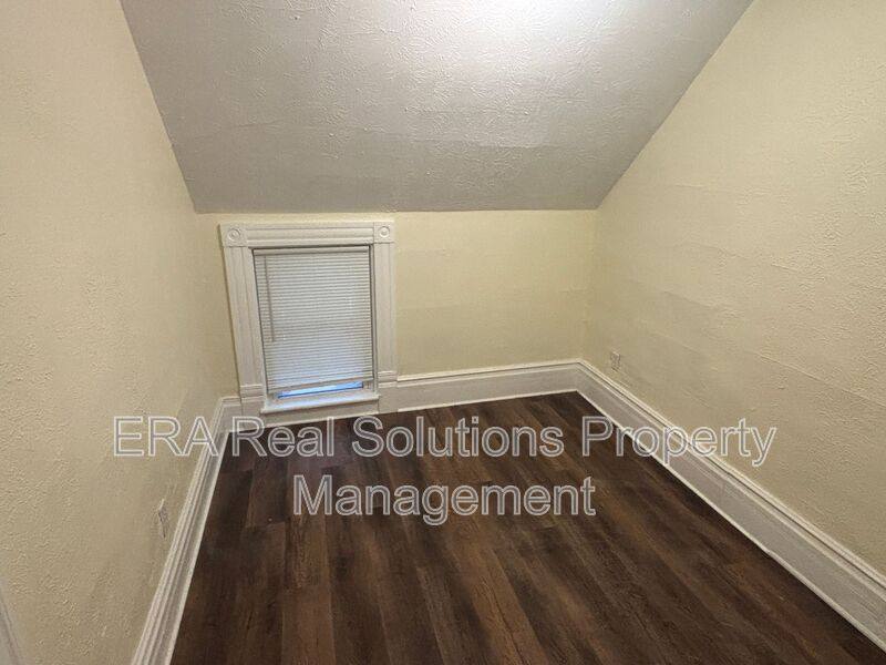Apartment for rent at 1978 W 93rd St, Cleveland, OH 44102