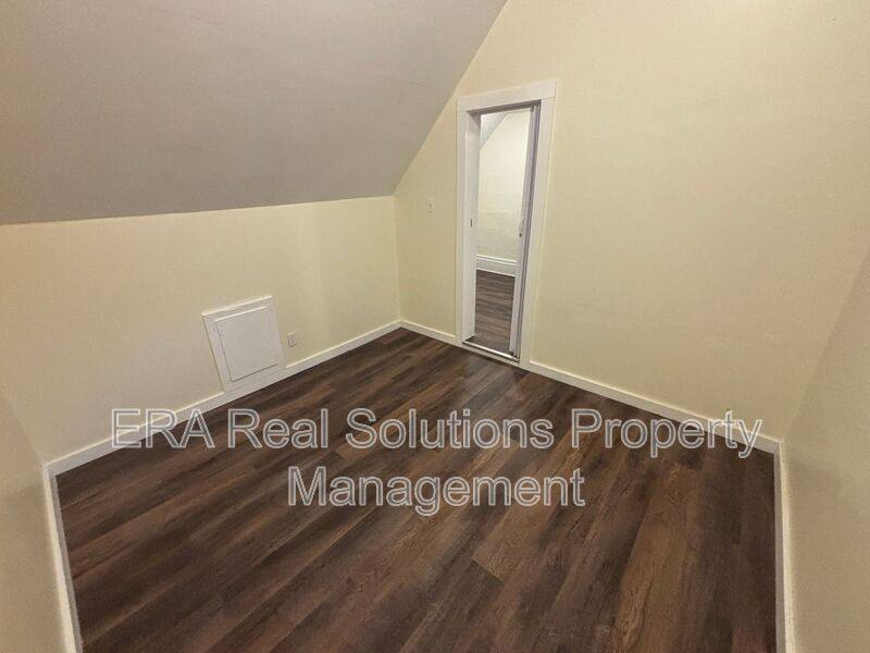 Apartment for rent at 1978 W 93rd St, Cleveland, OH 44102