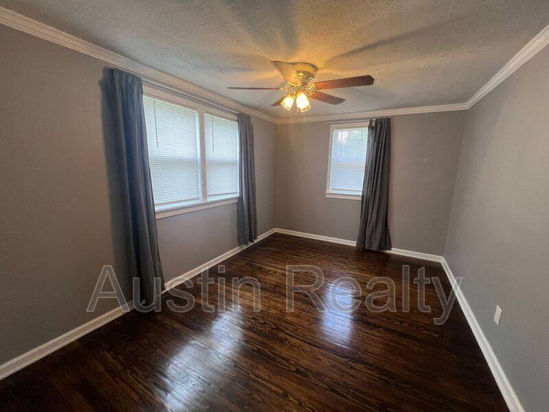 House for rent at 13166 E Lane, Saint Louis, MO 63128