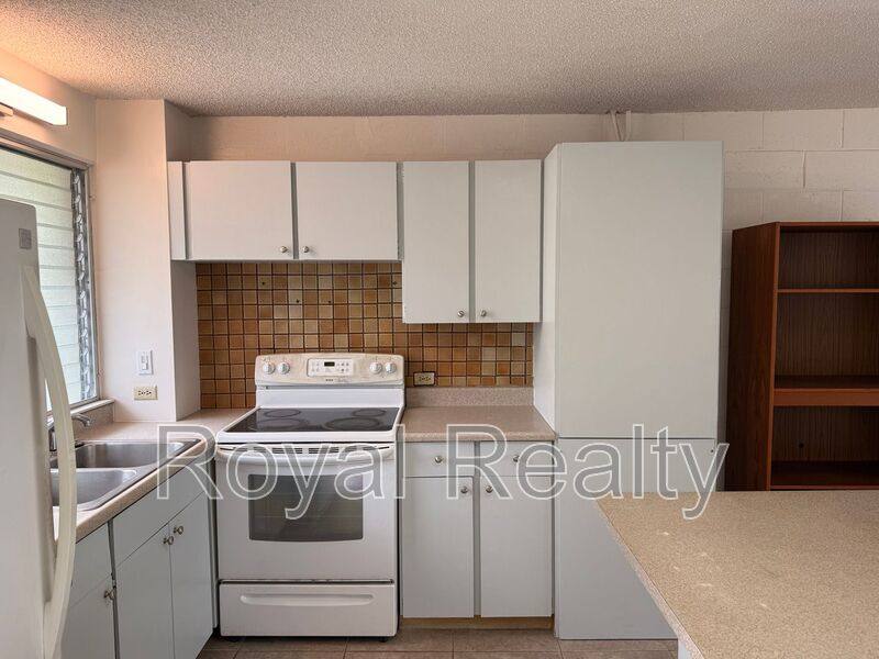 Apartment for rent at 1099 Green St #309, Honolulu, HI 96822