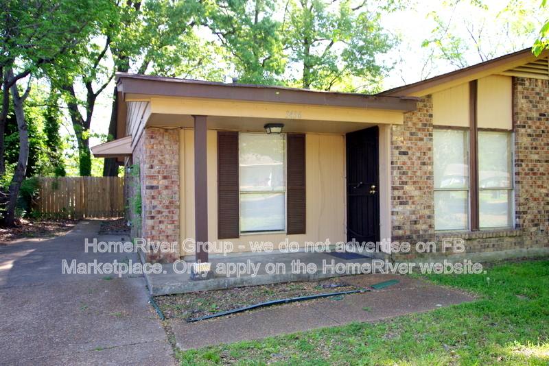 Townhouse for rent at 3436 Woodhollow Dr, Memphis, TN 38118