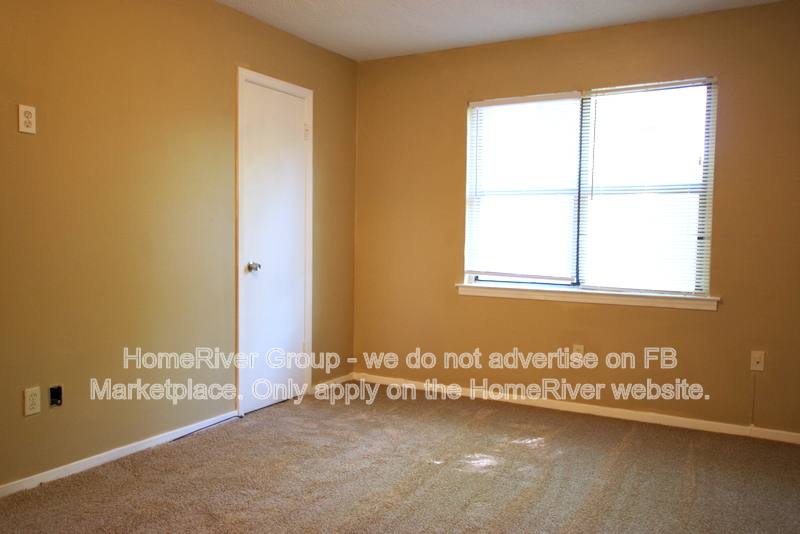 Townhouse for rent at 3436 Woodhollow Dr, Memphis, TN 38118