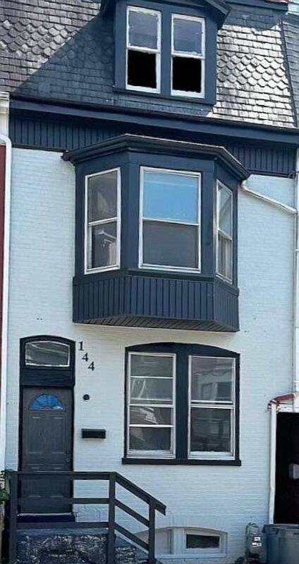 Apartment for rent at 144 W Jackson St #C, York, PA 17401