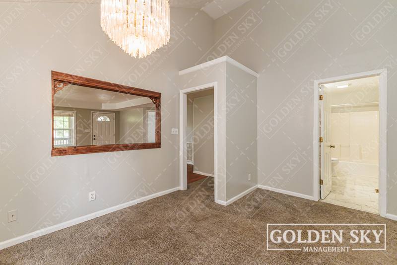 House for rent at 2708 S Mulberry St, Muncie, IN 47302