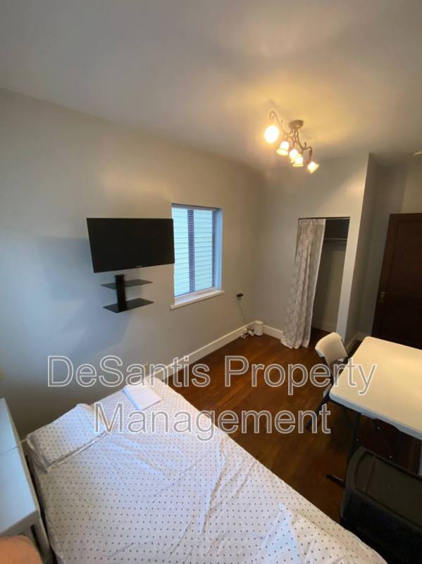 House for rent at 417 Kismet St, Carnegie, PA 15106