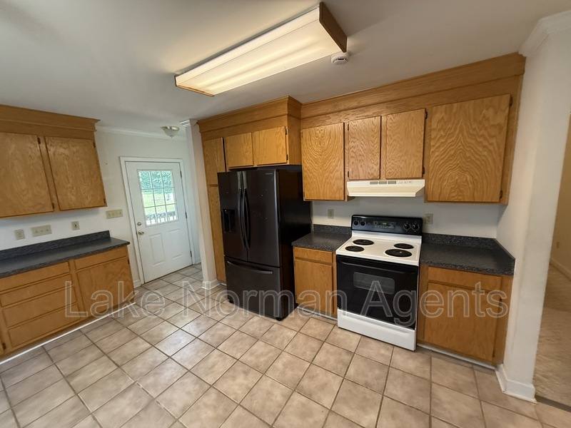 Apartment for rent at 140 Watkins St #UPSTAIRS, Huntersville, NC 28078