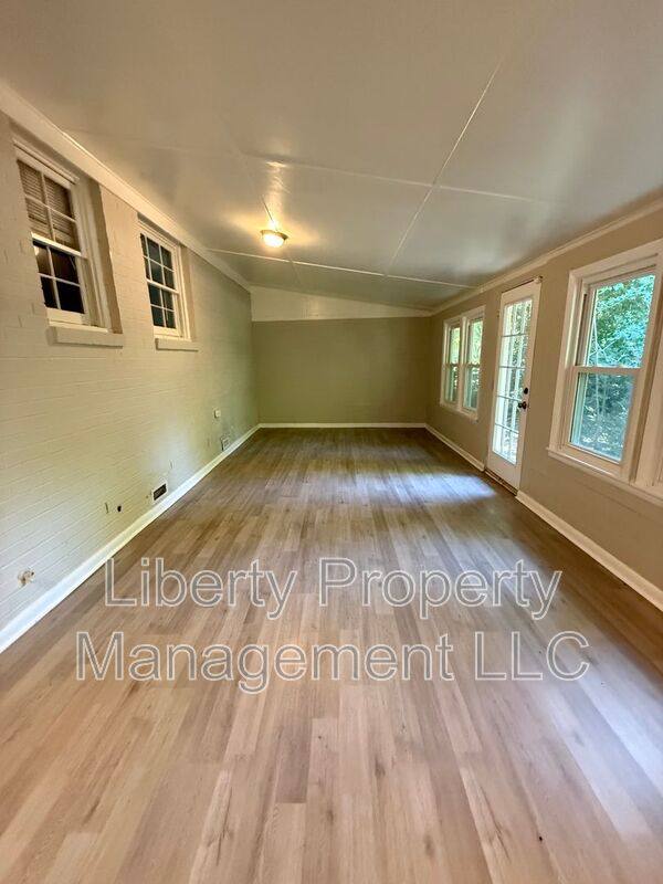House for rent at 475 Albemarle Dr, Fayetteville, NC 28311