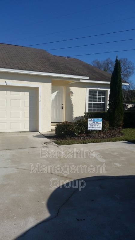 Townhouse for rent at 1113 Pogonia Dr, Lakeland, FL 33811
