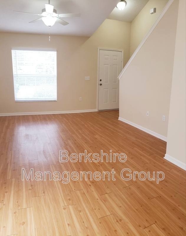 Townhouse for rent at 1113 Pogonia Dr, Lakeland, FL 33811