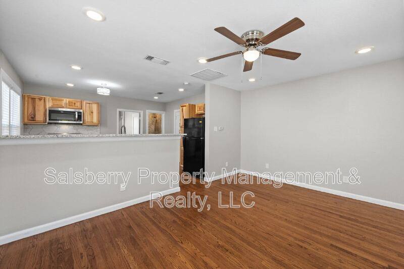House for rent at 3772 W 6th St, Fort Worth, TX 76107