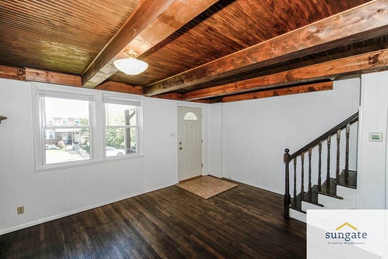 Townhouse for rent at 217 W Edgevale Rd, Pasadena, MD 21122